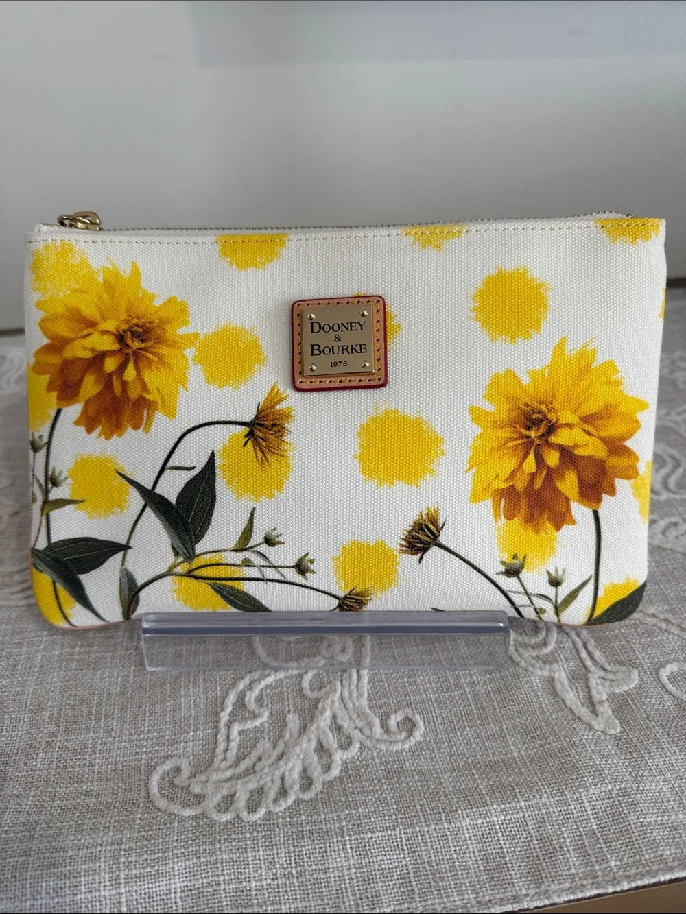 Dooney & Bourke dooney bourke